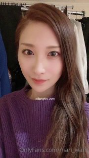 草莓视频.刚下班回家的主播姐姐就被拉到墙边